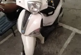 Piaggio Liberty 125 transport, 200 €