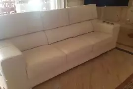 Shipping cheap leather sofa, 100 €