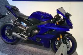 Yamaha yzf-r6 Transporte de moto, 300 €